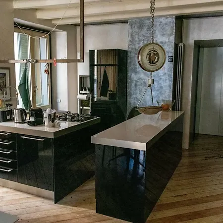 Ferienhaus Flora Inn, Flora I - Nel Cuore Di Alta Bergamo