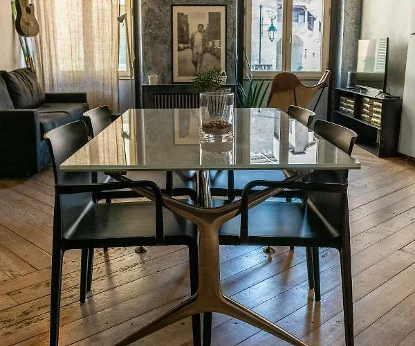 Будинок відпочинку Flora Inn, Flora I - Nel Cuore Di Alta Бергамо