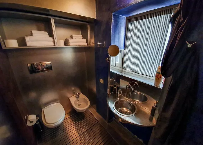 Flora Inn, Flora I - Nel Cuore Di Alta Бергамо